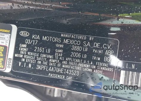 2017 Kia Forte Lx z USA, uszkodzony, nr VIN 3KPFL4A70HE143523